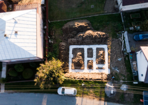 Pozemok na stavbu domu so základovými pásmi, Košice - Krásna