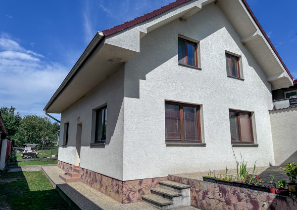 Rodinný dom s veľkým pozemkom v obci Rozhanovce – Robotnícka ulica